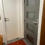 Apartment Haus Resi *