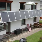 Haus Resi Daire *