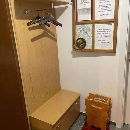 Apartment Haus Resi *