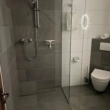 Haus Resi 아파트 폰타넬라