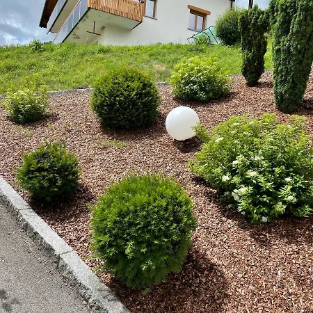 Haus Resi Apartman *