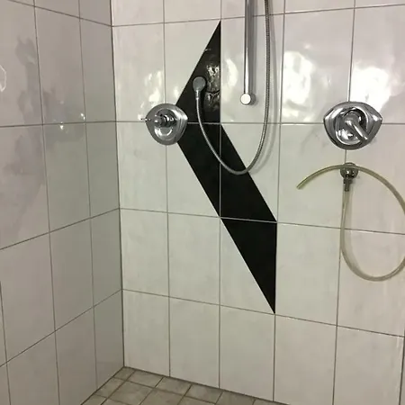 Apartment Haus Resi *